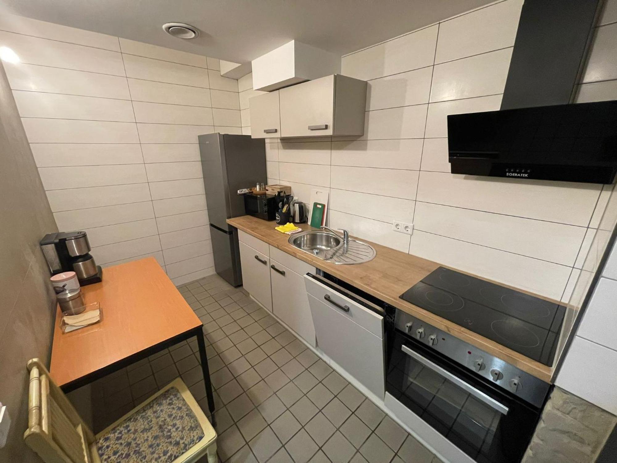 Koby Work&Stay Souterrain Apartment, Wifi&Komfort 赫尔福德 外观 照片