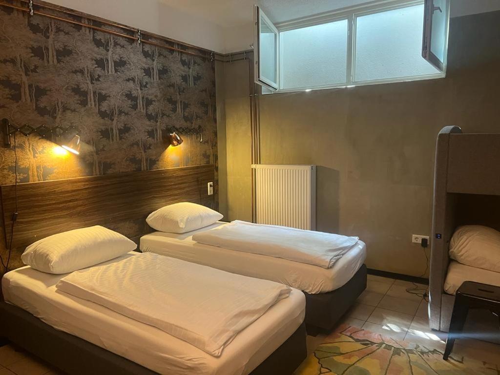 Koby Work&Stay Souterrain Apartment, Wifi&Komfort 赫尔福德 外观 照片